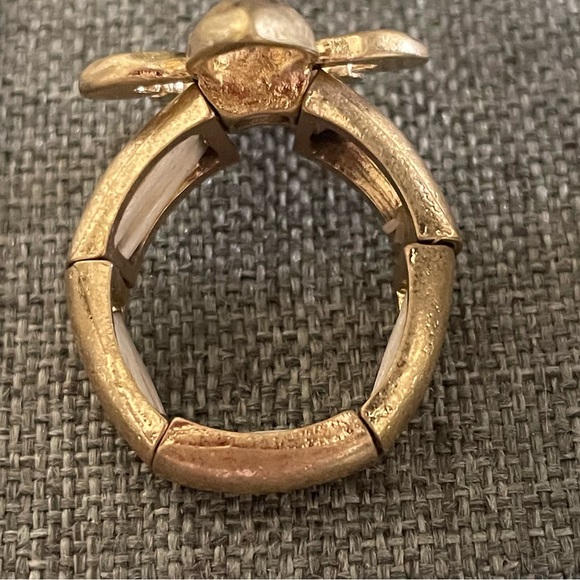 🎉⚜️NEW Gold Fleur De Lis Stretch Ring Game Days Saints Who Dat - Picture 4 of 4